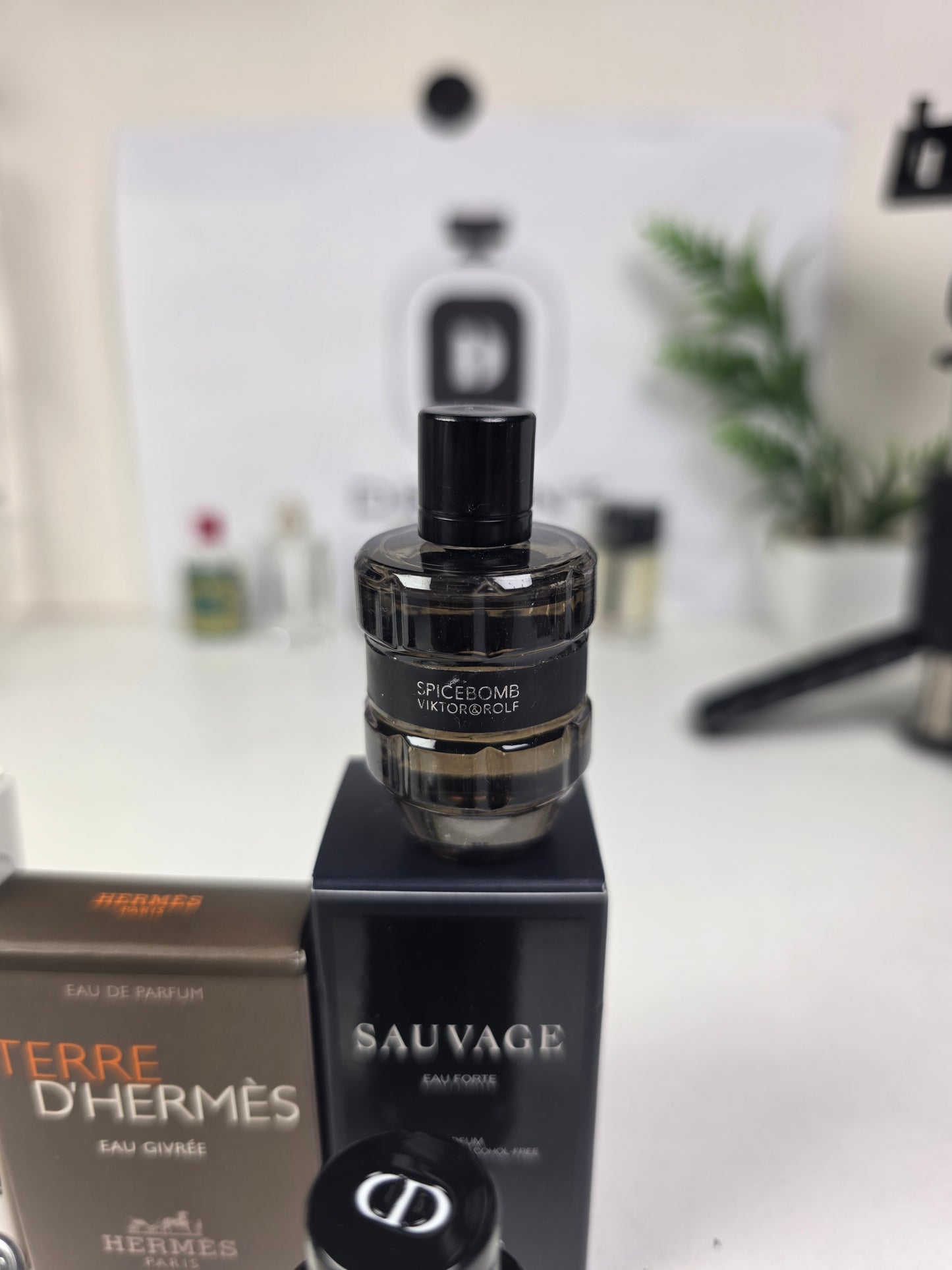 .Pack Promo 4 Miniatures Sauvage + Calvin Klein + Hermes + Spicebomb
